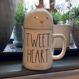 Rae Dunn tweet heart mug with topper